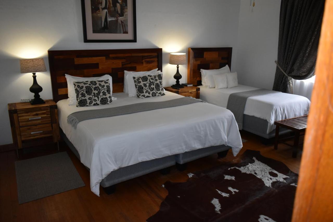 Steytlerville Royal Hotel Luaran gambar