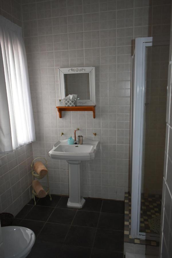 Steytlerville Royal Hotel Luaran gambar