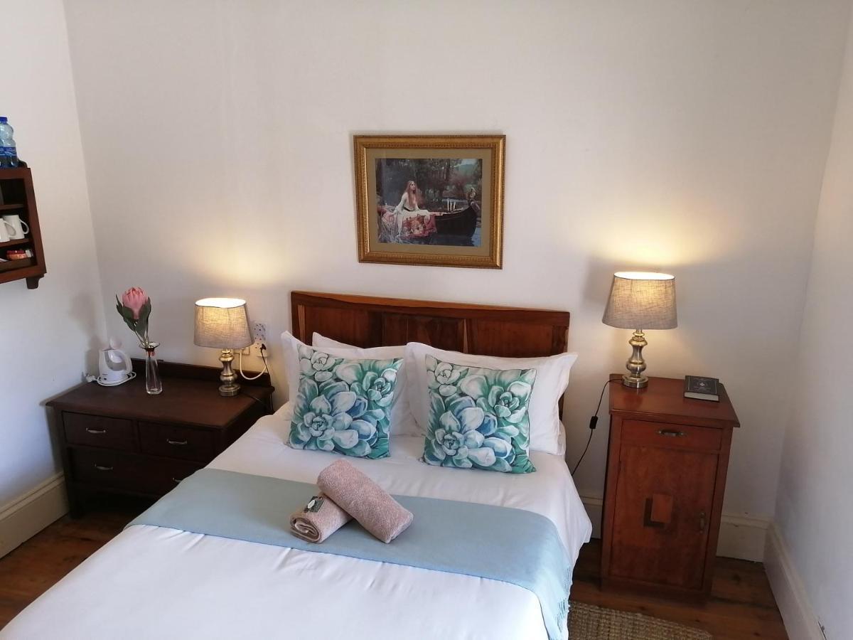 Steytlerville Royal Hotel Luaran gambar