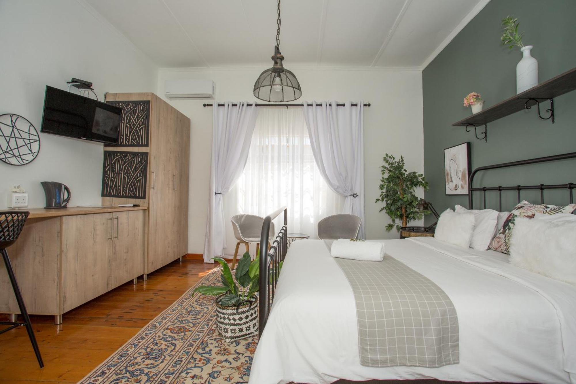 Steytlerville Royal Hotel Luaran gambar
