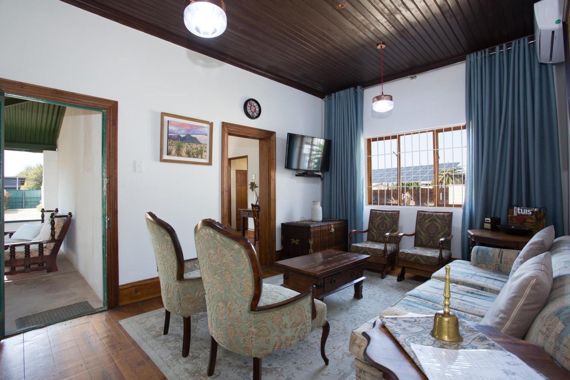 Steytlerville Royal Hotel Luaran gambar