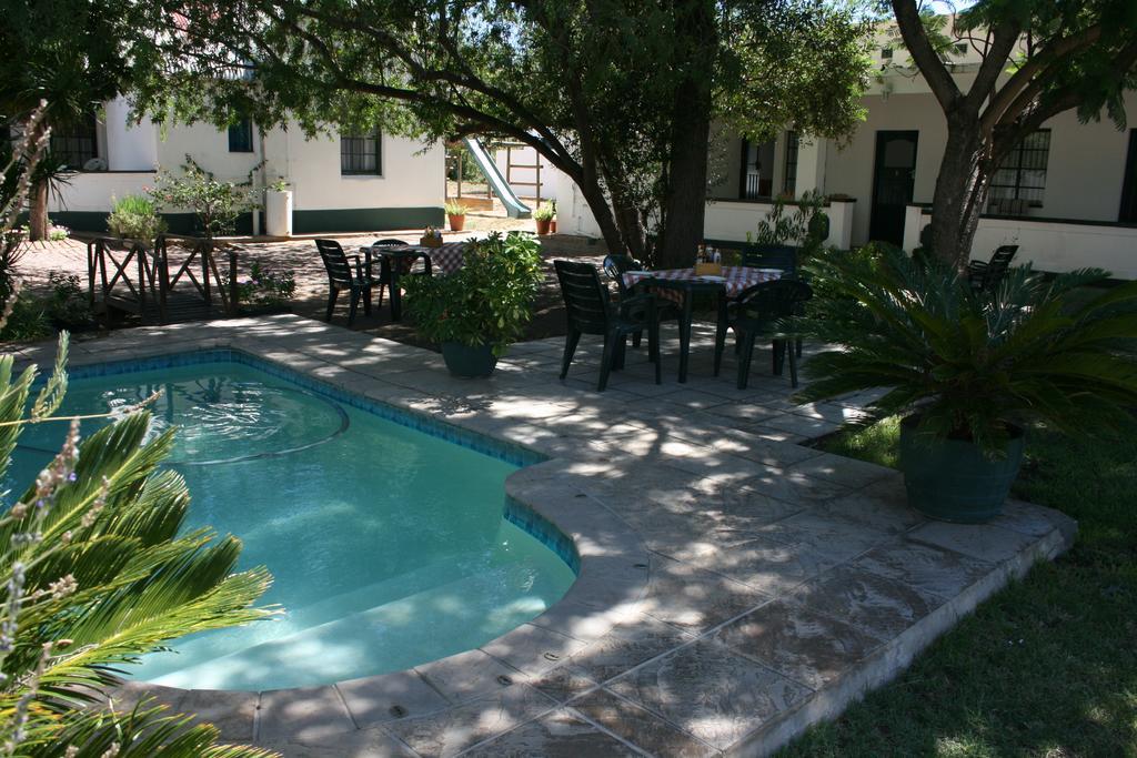 Steytlerville Royal Hotel Luaran gambar