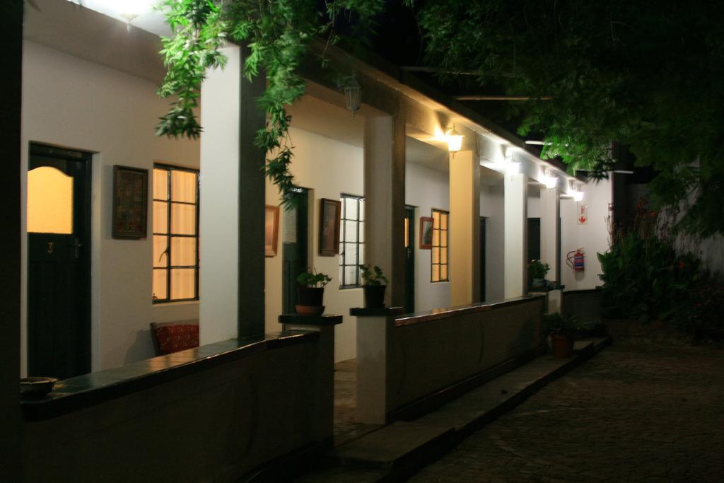 Steytlerville Royal Hotel Luaran gambar