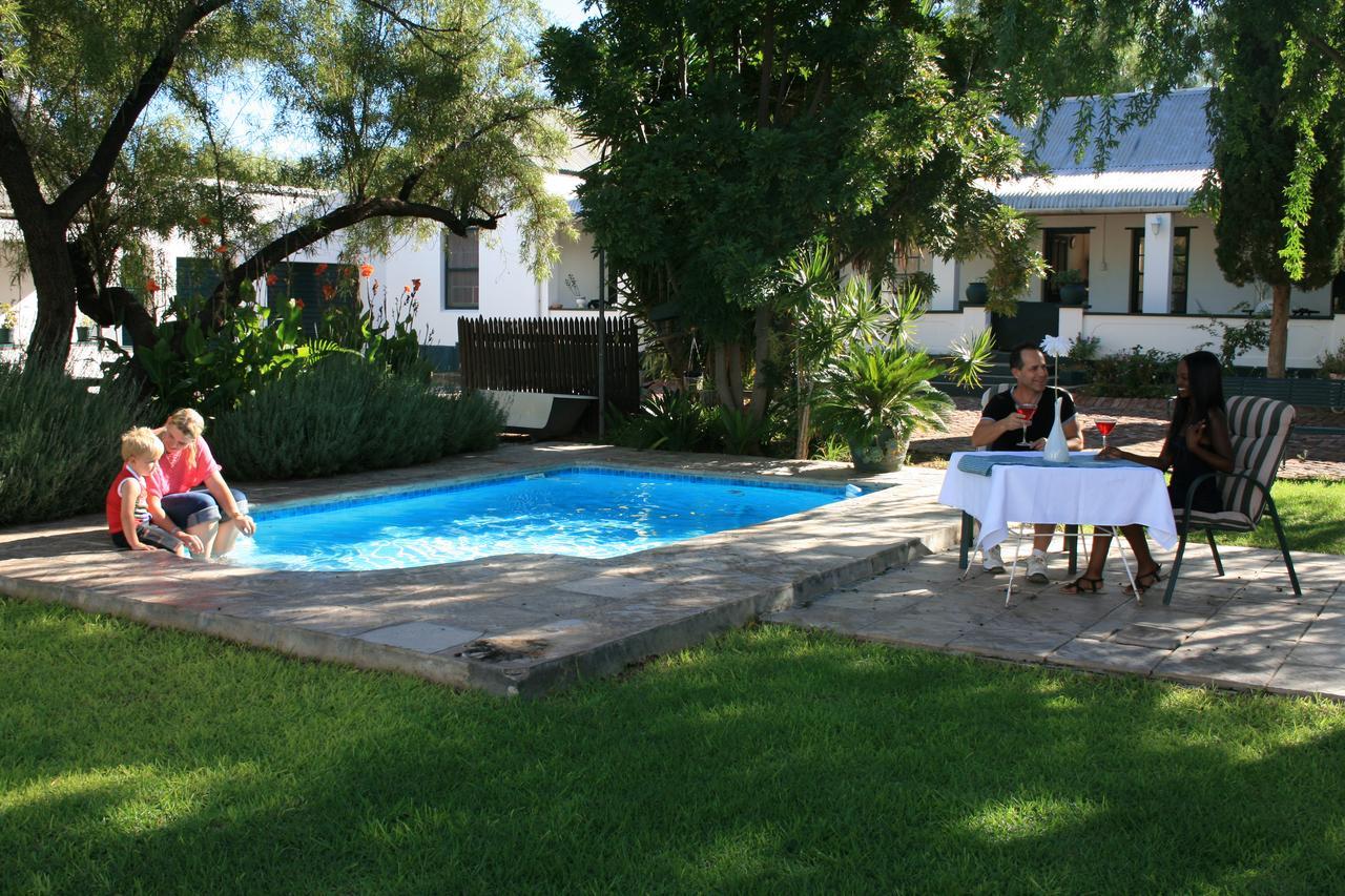Steytlerville Royal Hotel Luaran gambar